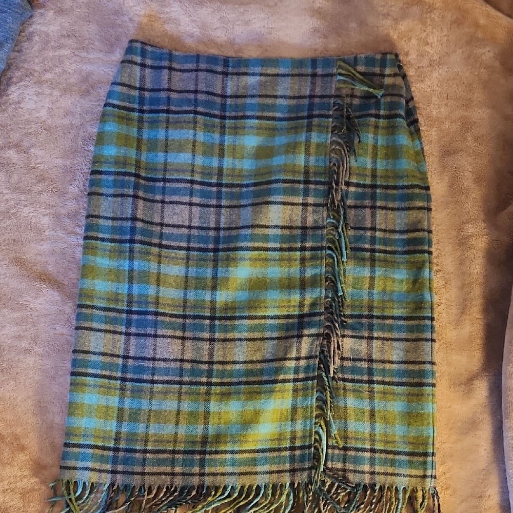 J. Jill Green Blue Plaid Pencil Skirt with Fringe Sz 10